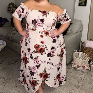 Plus Floral Print Maxi Dress sz 20
